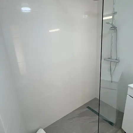 Like Iv - Ideal For Families And Friends شقة